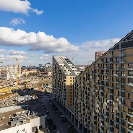 Stylish Haven Skypark Lägenhet