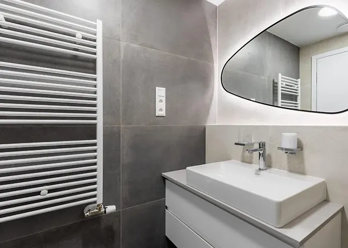 Stylish Haven Skypark شقة براتسيلافا