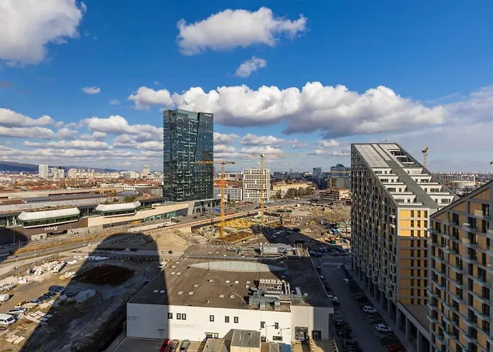 Stylish Haven Skypark شقة براتسيلافا